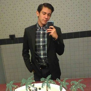 Meet your Posher, Ezequiel